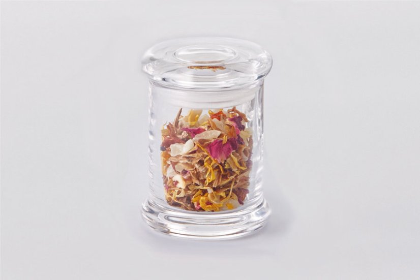 50 ml-es üvegedény zárral