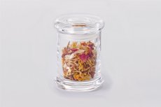 50 ml-es üvegedény zárral