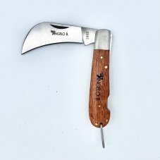 Vrúbľovací nôž s drevenou rukoväťou